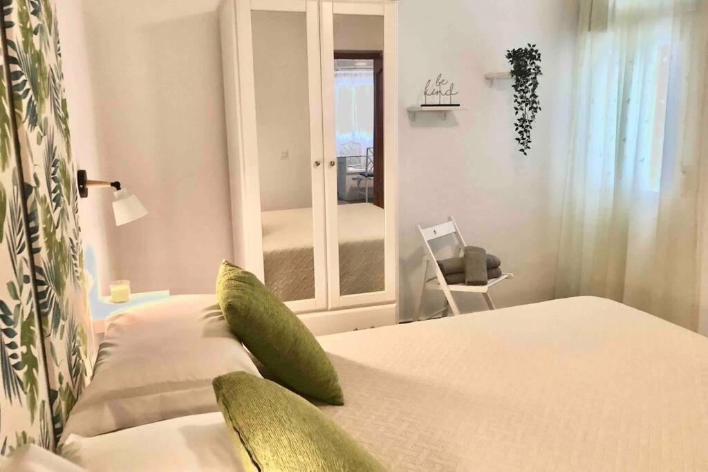 Centrico Apartamento Con Terraza Y Wifi Ronda Exterior photo